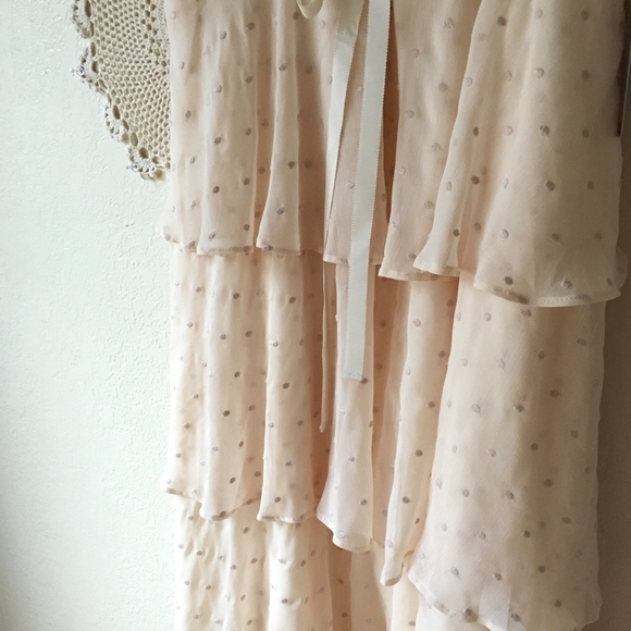 Gal Meets Glam Florence tiered chiffon dot dress - Picture 4 of 8